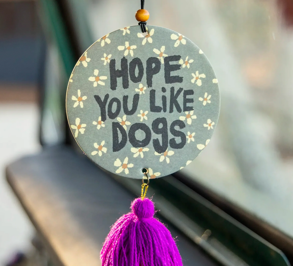 CAR AIR FRESHNER LIKE DOGS