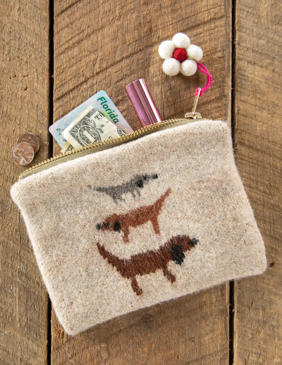 Intarsia Sweater Pouch Tan Dog